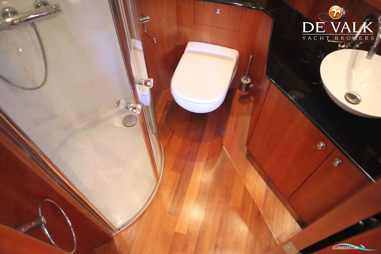 Van Der Valk Continental 15.50 FR