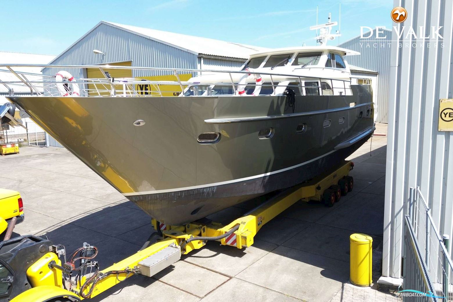 Van Der Valk Continental 15.50 FR