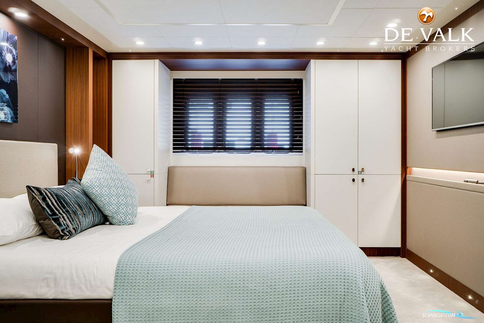 Van Der Valk Explorer 27M