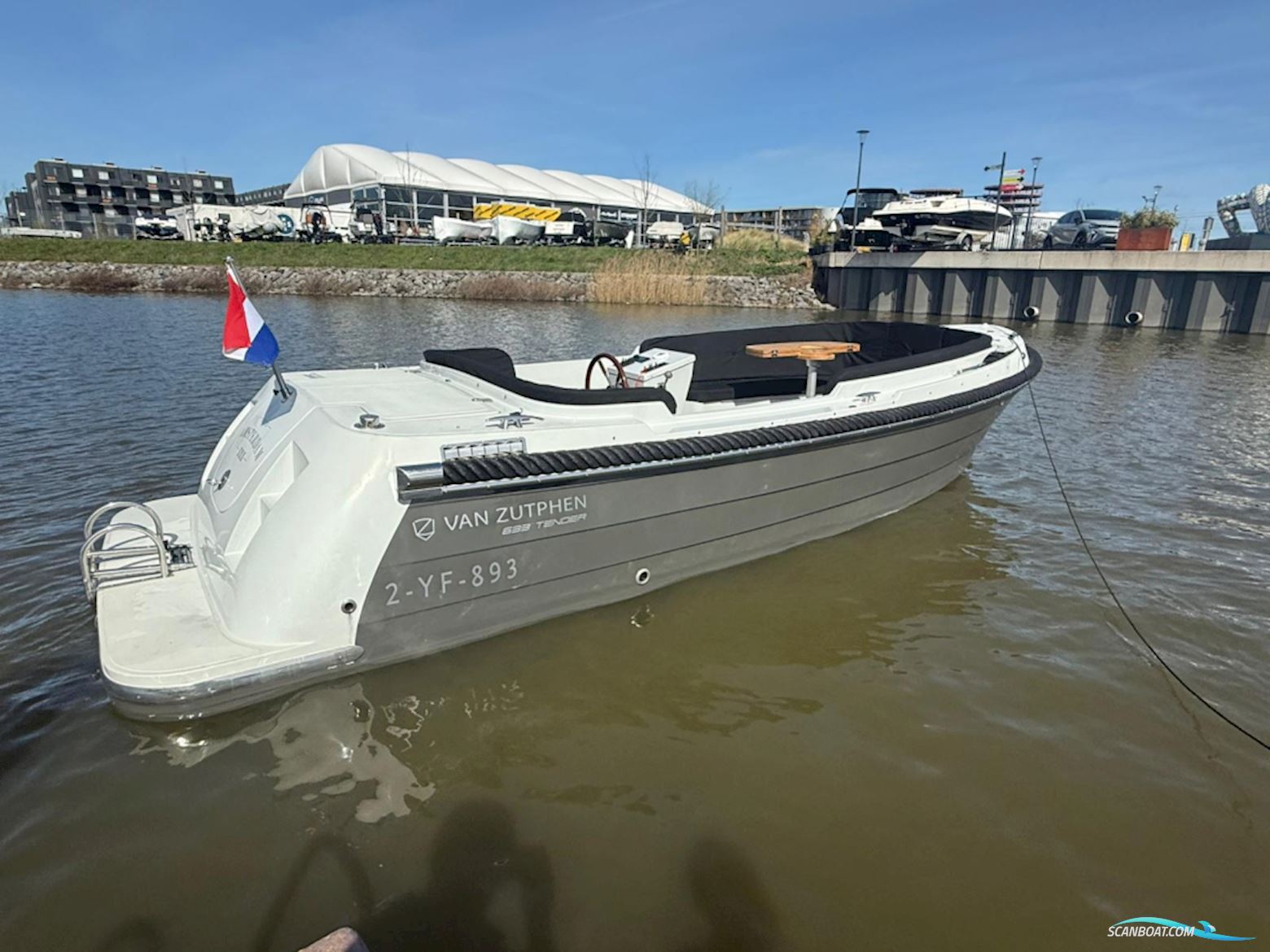 Van Zutphen 633 Tender