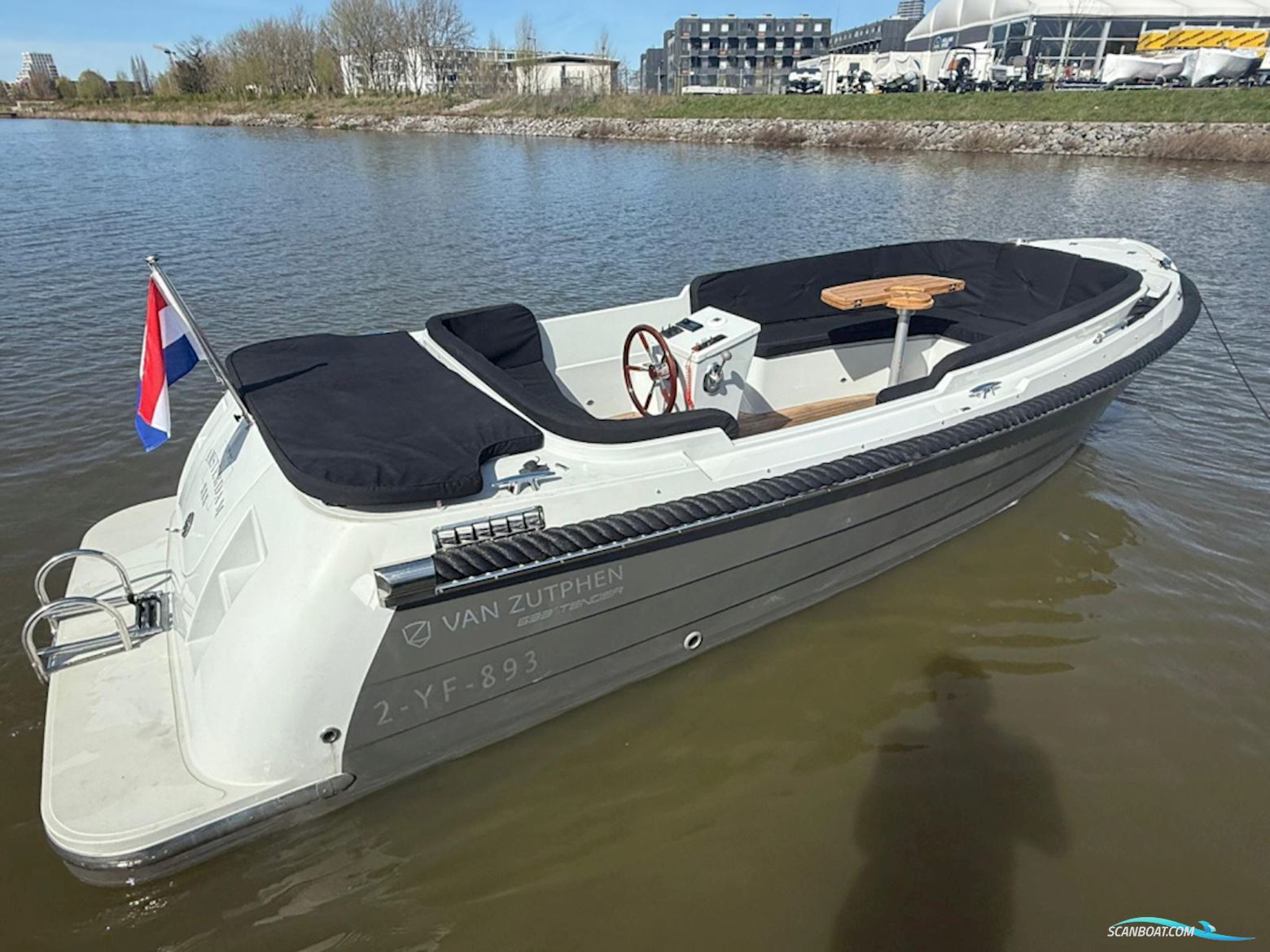 Van Zutphen 633 Tender