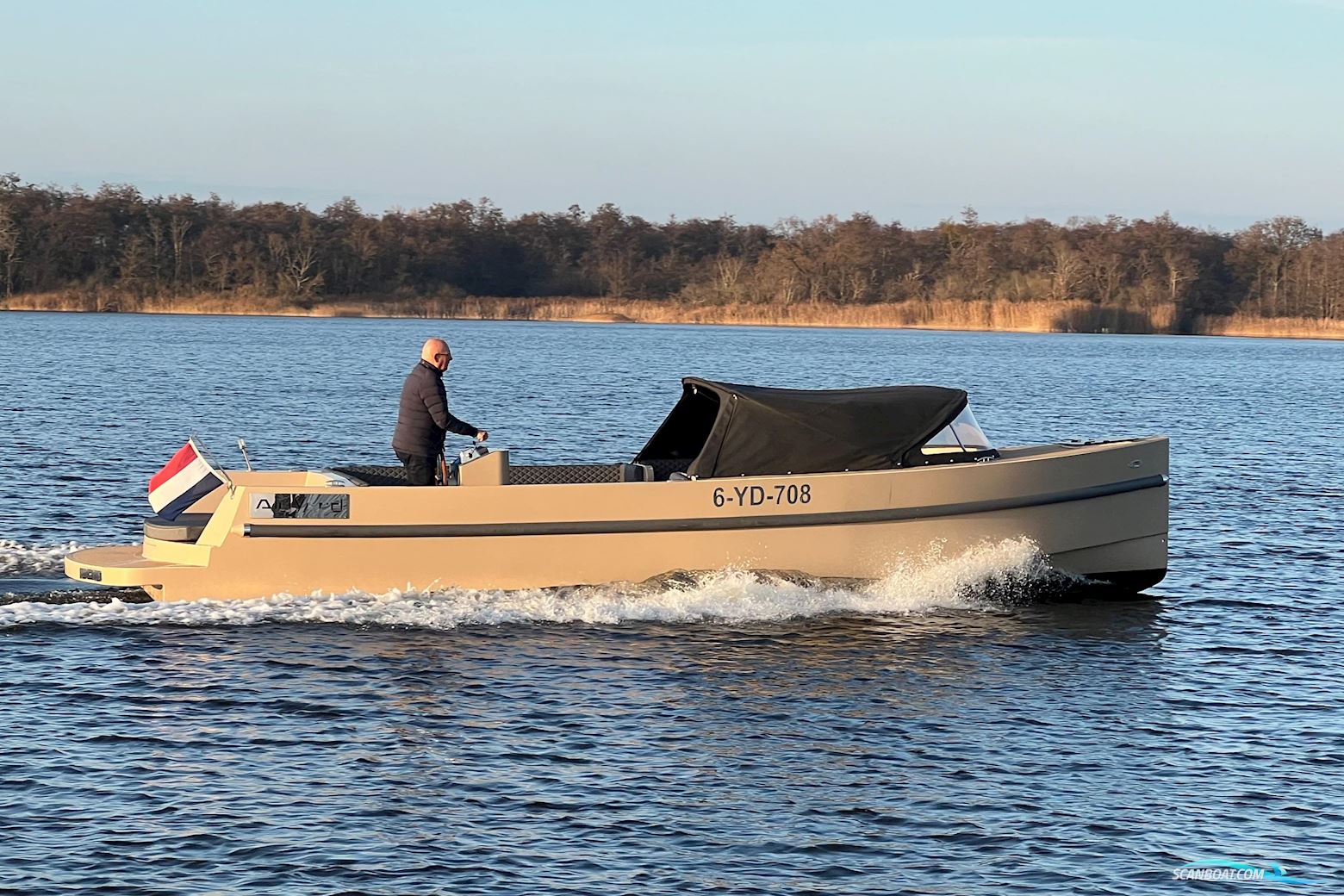 Vanvossen 850 Tender