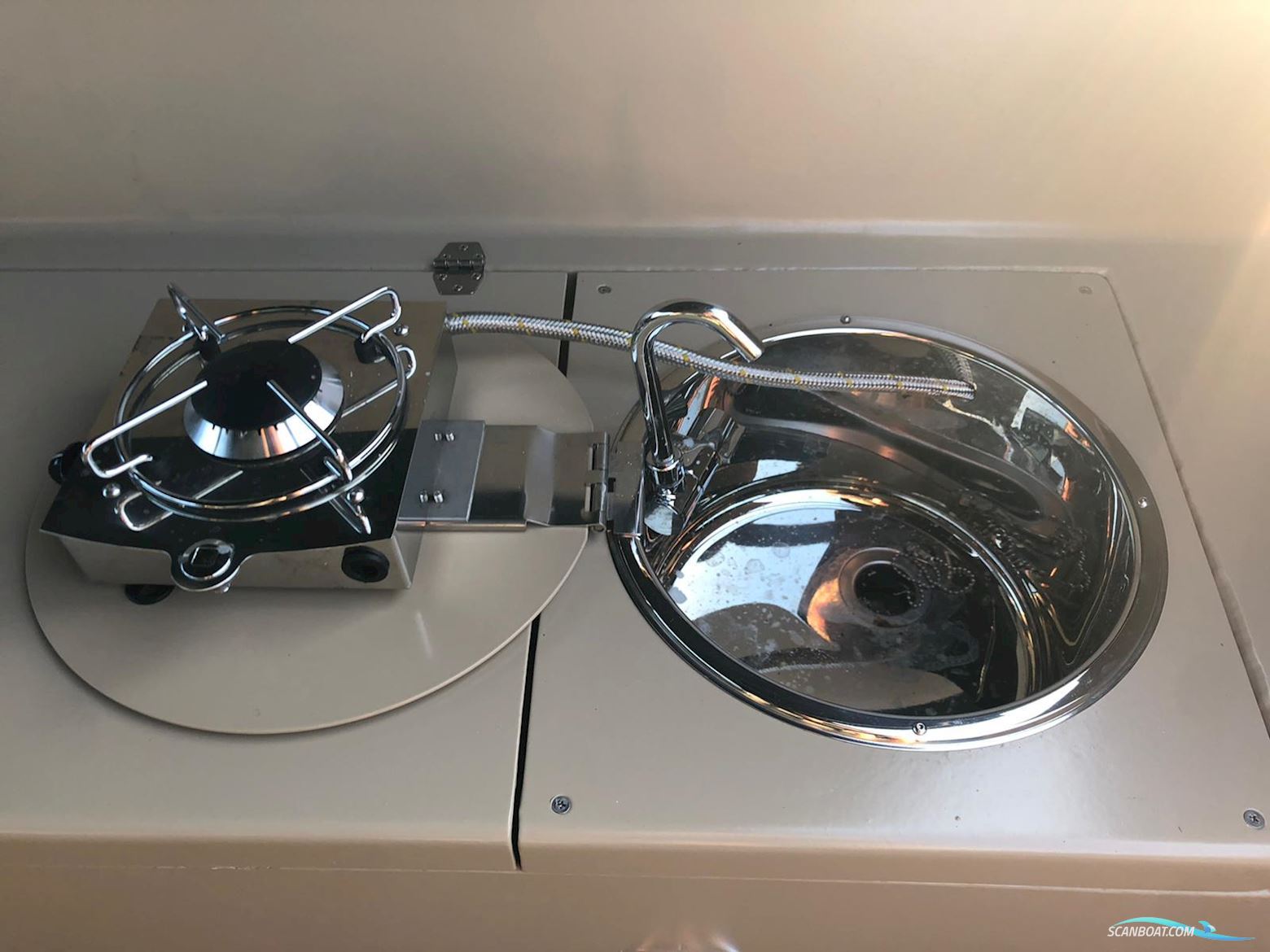 Vanvossen 850 Tender