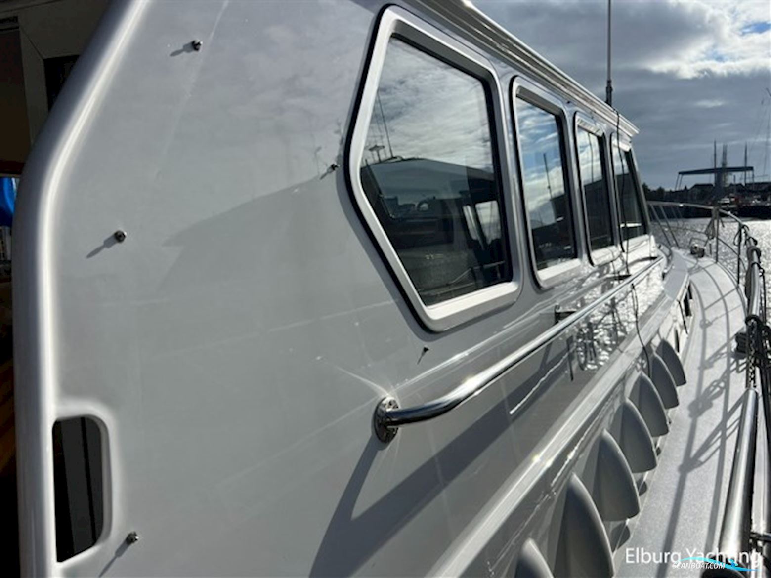 Vdl Pilot 50 - Open Kuip