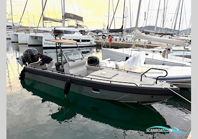 Vector 75 Motorbåt 2011, med Mercury motor, Italien