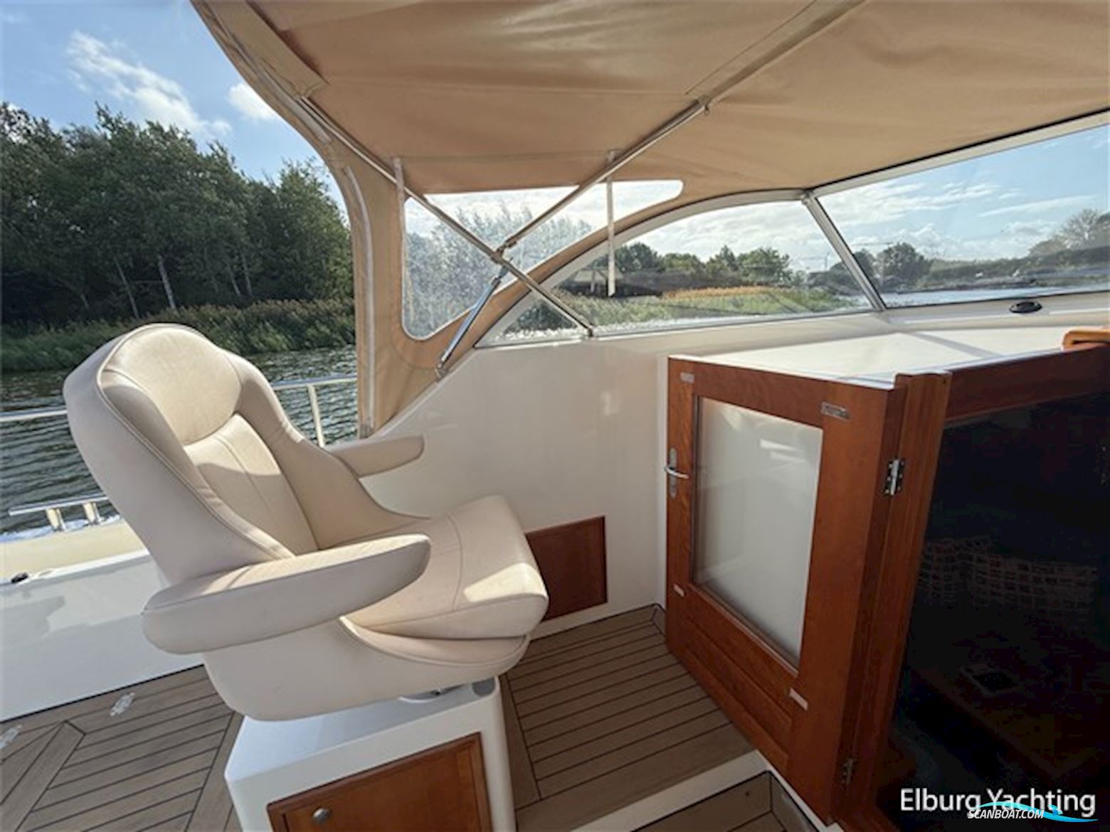 Vedette 10.30 Cabin