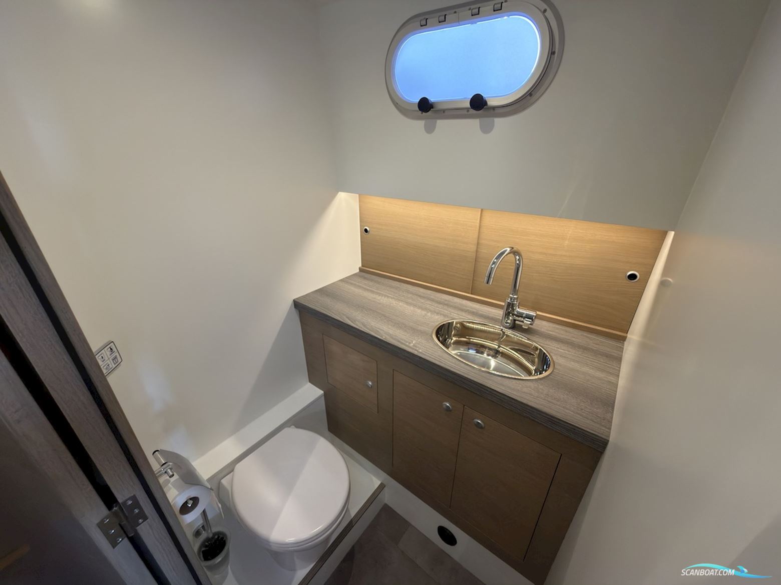 Vedette 37 cabin comfort line