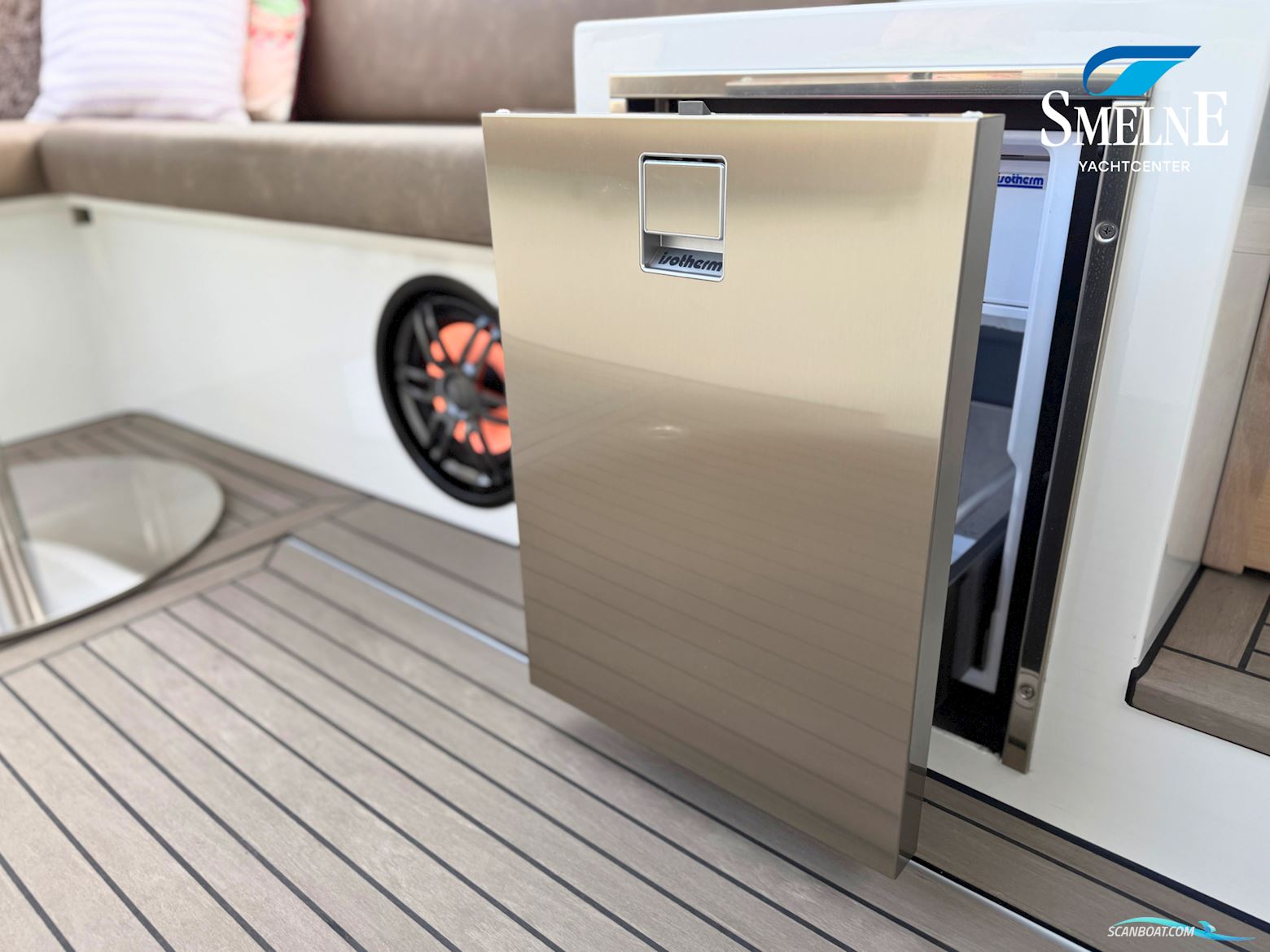 Vedette 37 Cabin Comfort Line
