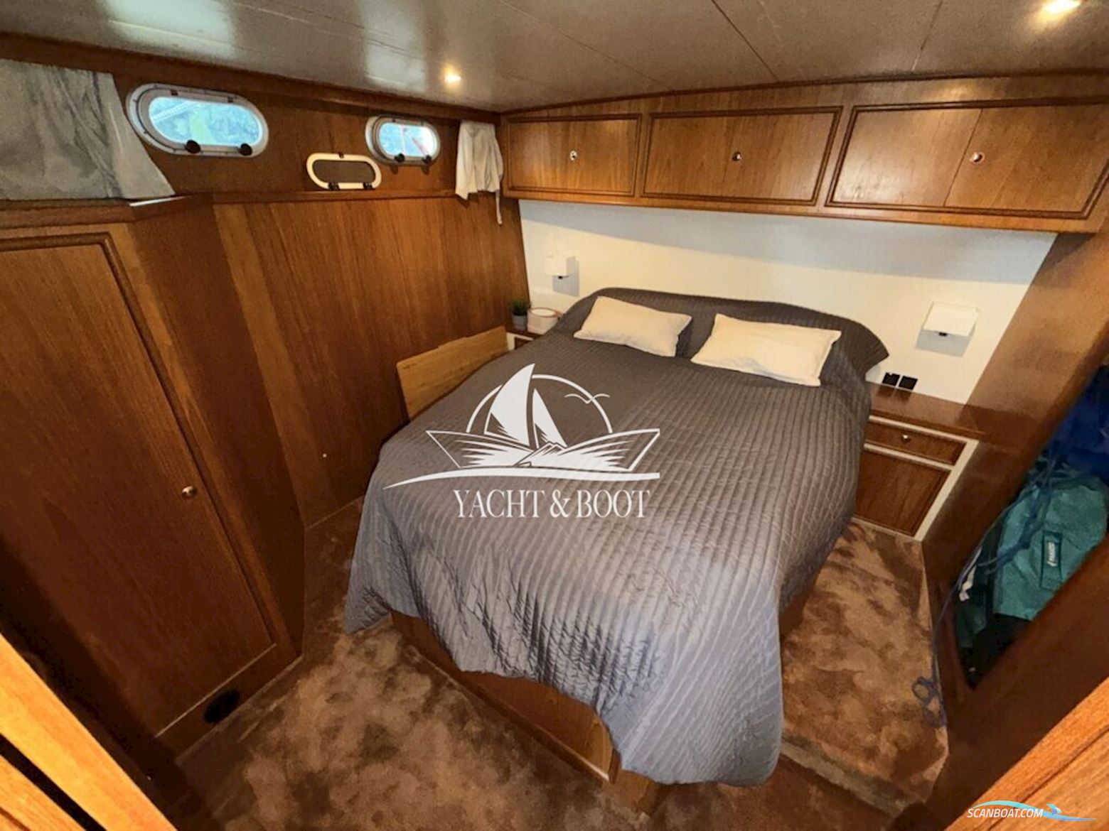 Veha Sedan Cruiser 35