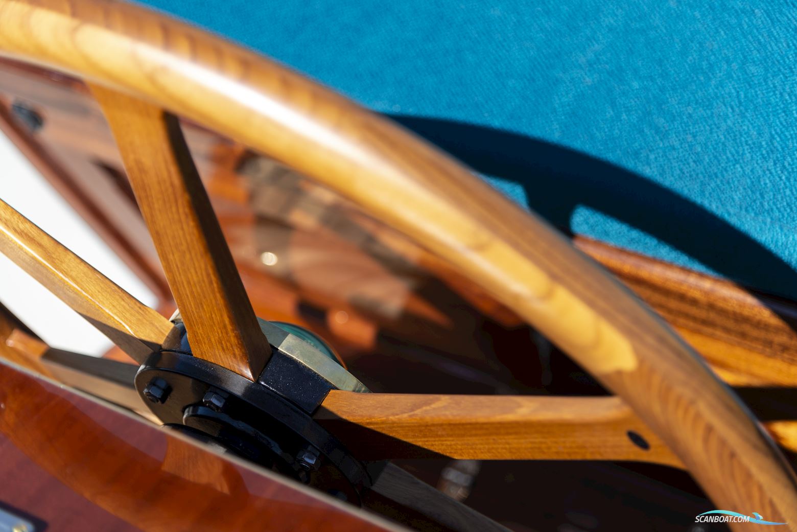 Victoria Spiegel Sloep 720 Volledig Elektrisch