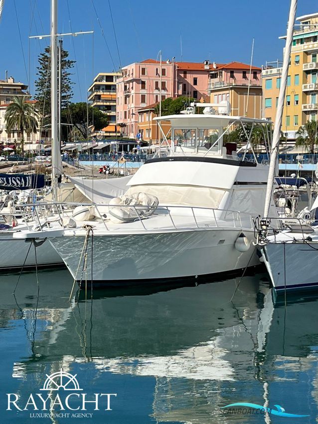 Viking Yachts 43 Convertible