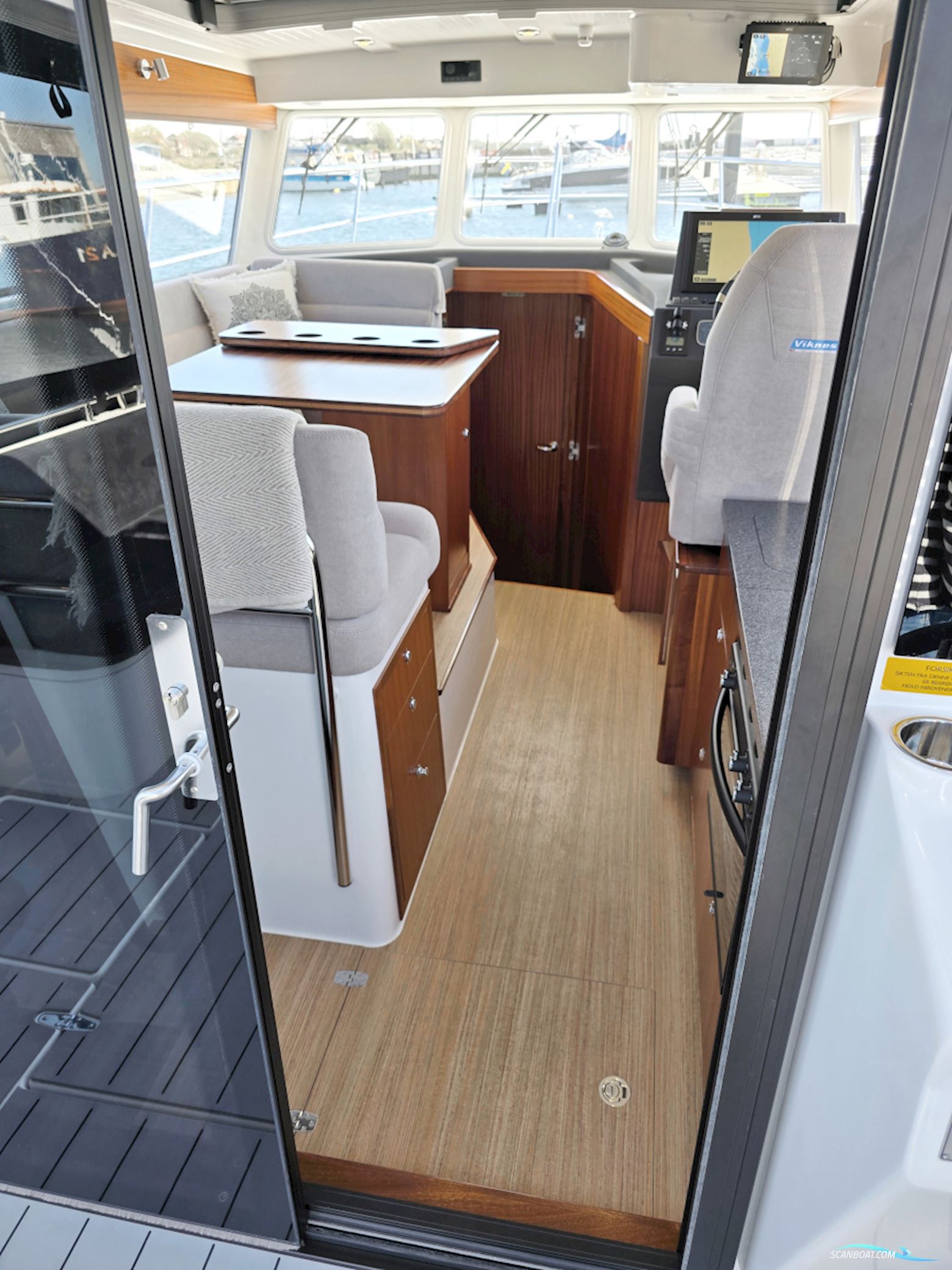 Viknes 1030 HT Panorama 2026