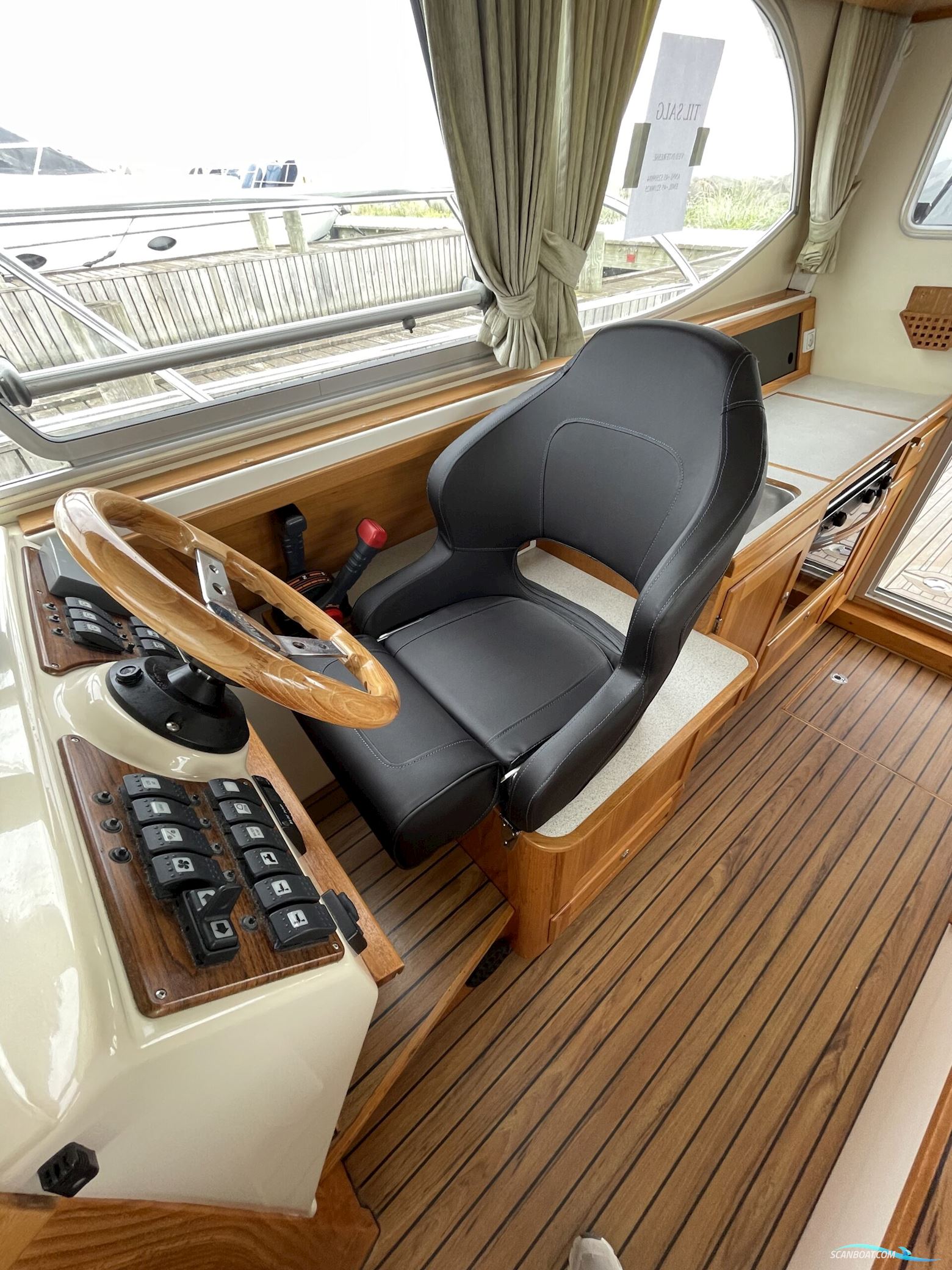 Viknes 1030 K3 Targa og Teak. Extra nedsat til 900.000,-