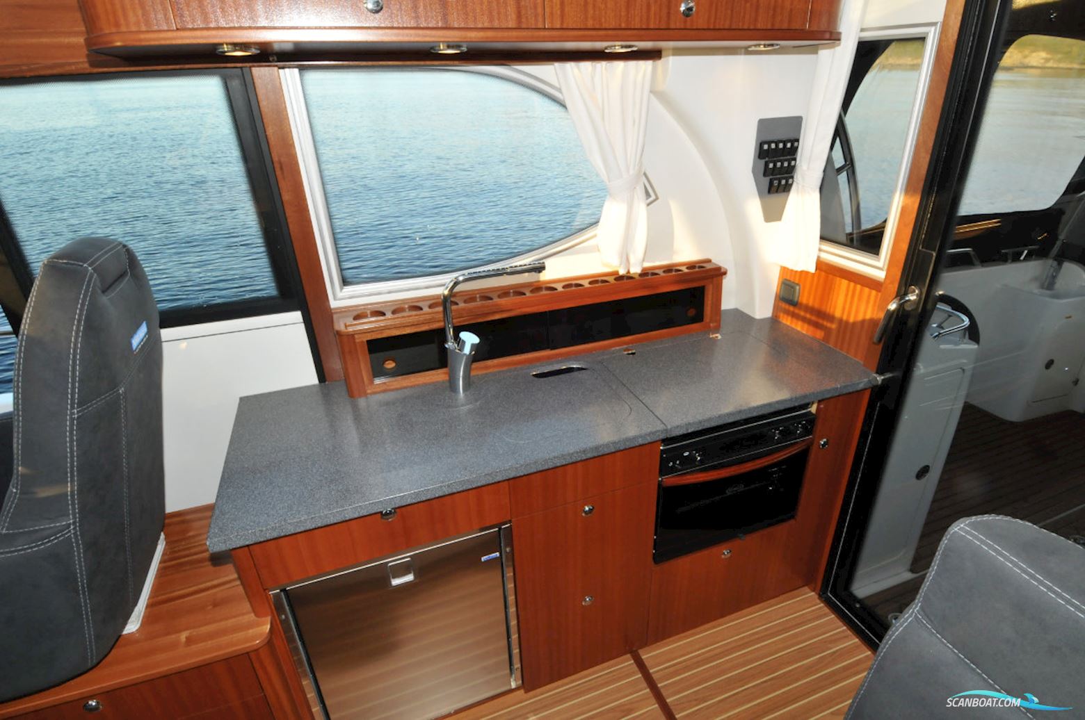 Viknes 1080 Panorama NY