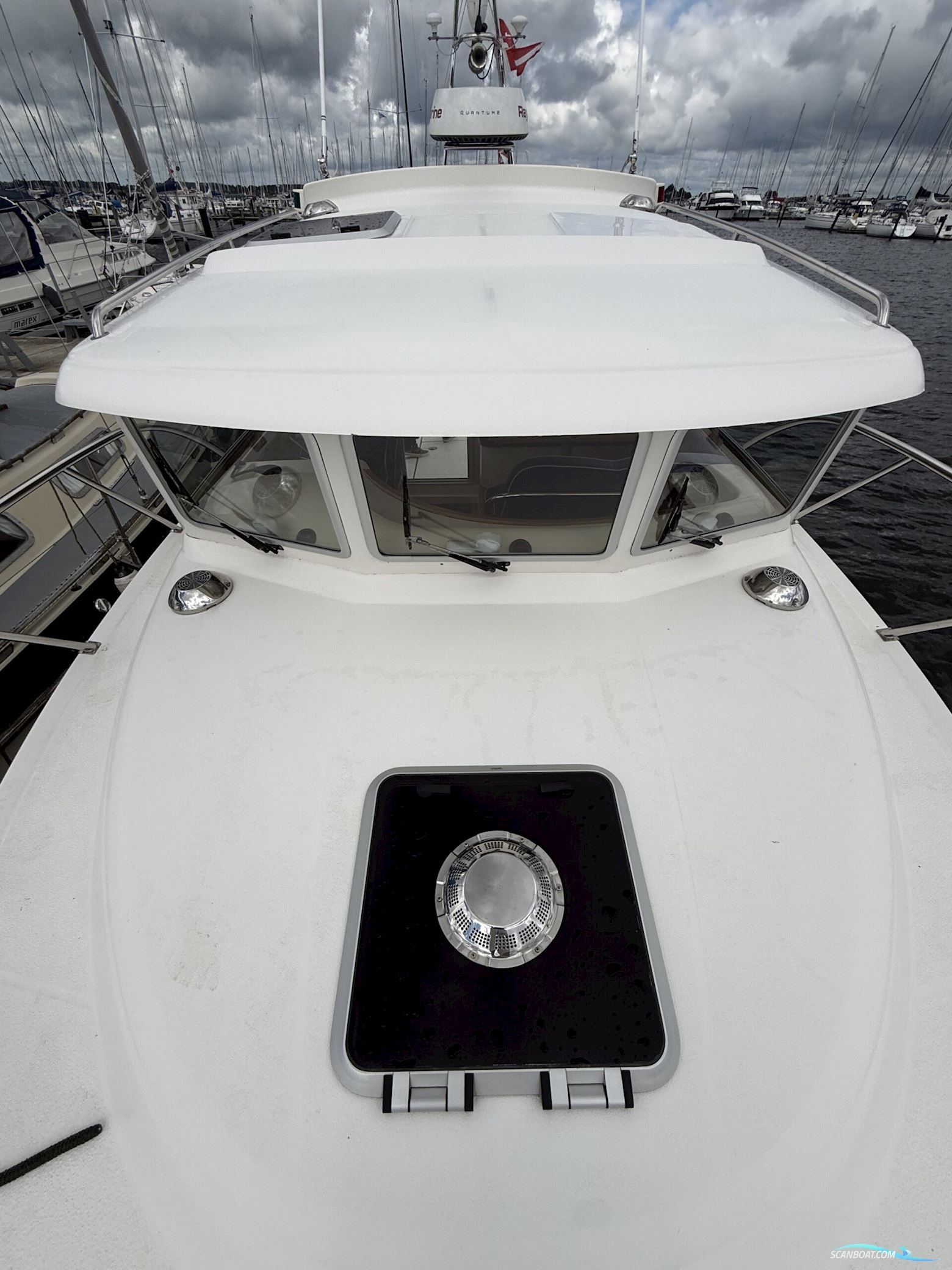 Viknes 880. Med Nyere Komplet Raymarine Navi-Pakke