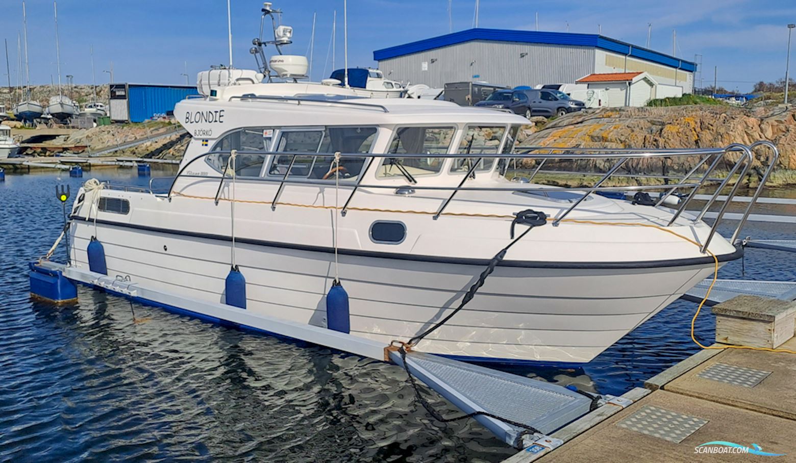 Viknes 880 Motorbåt 2006, med Yanmar 4Lha Stp 240 Hp motor, Sverige