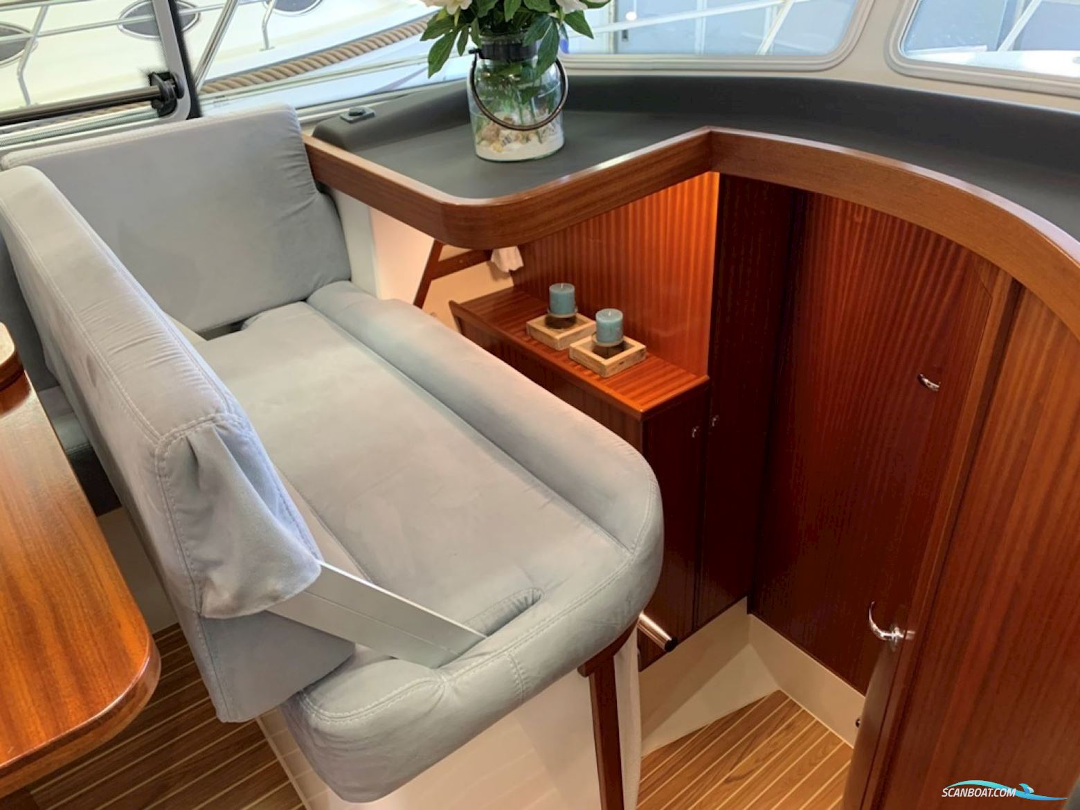 Viknes 930, Diesel V8 370hk, Solgt