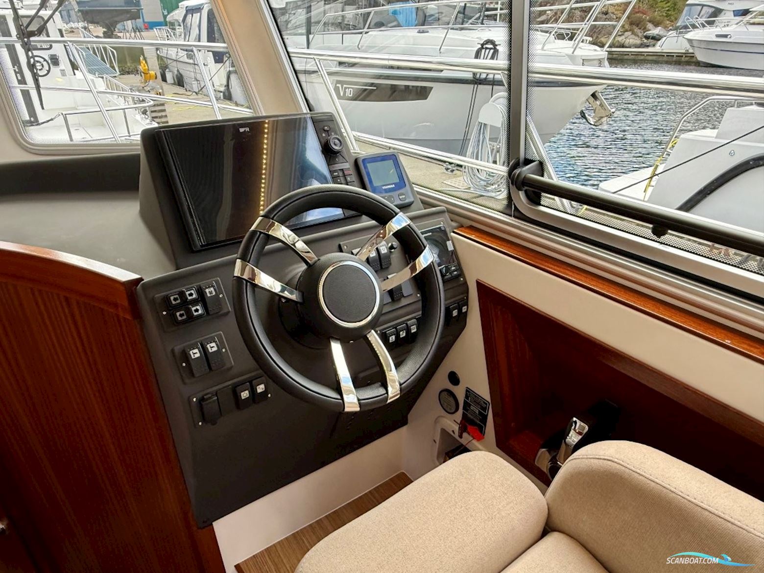 Viknes Viknes 930