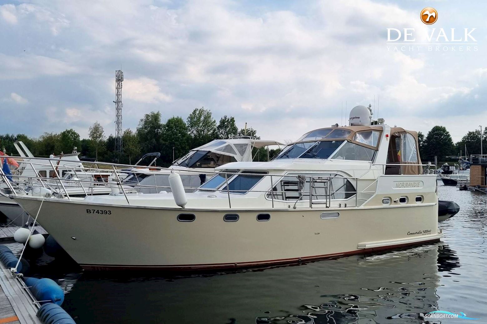 Vischer Yachting Custom 125AC