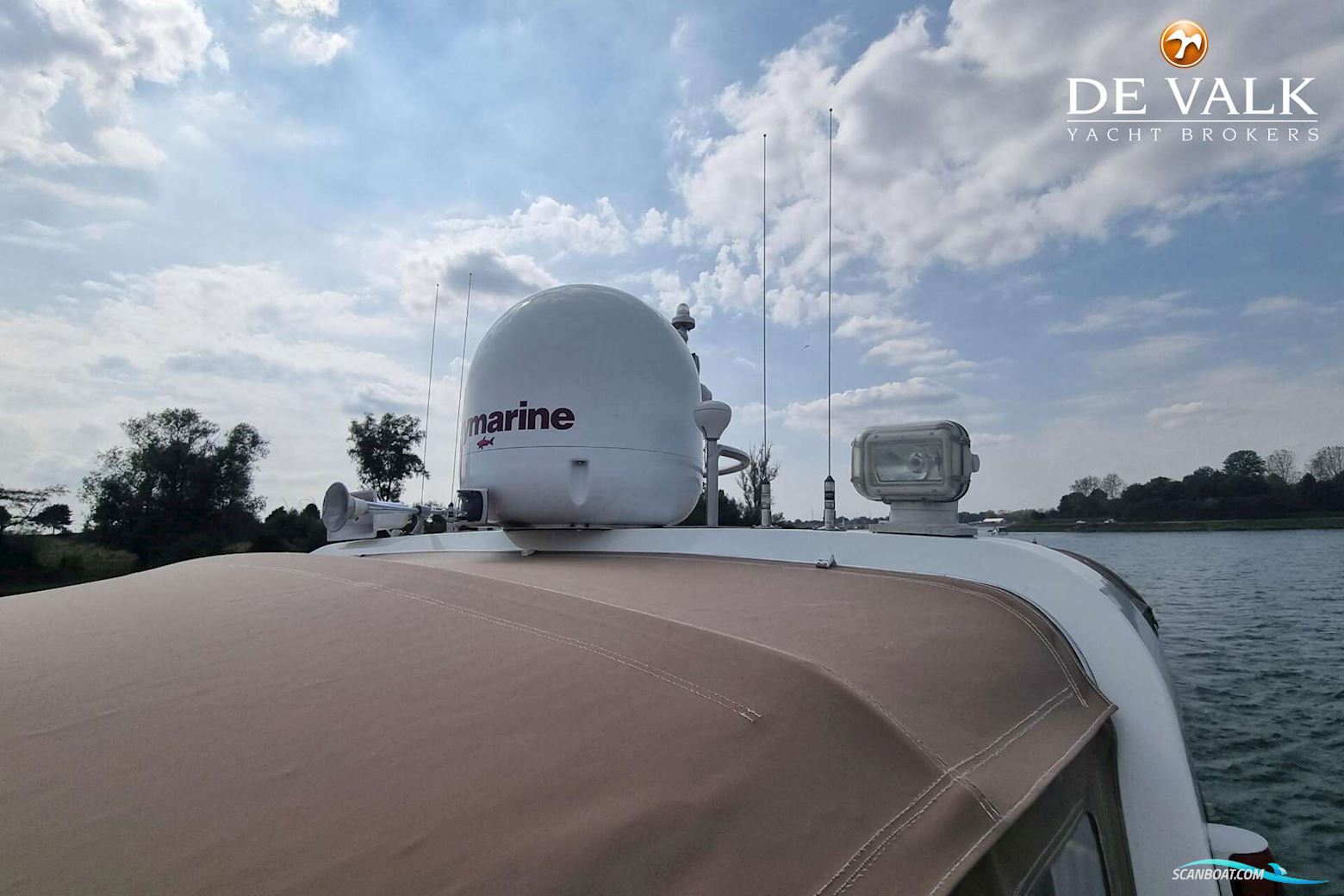 Vischer Yachting Custom 125AC