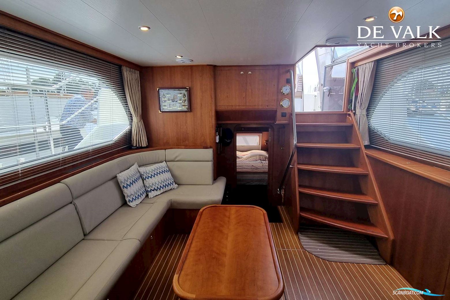 Vischer Yachting Custom 125AC