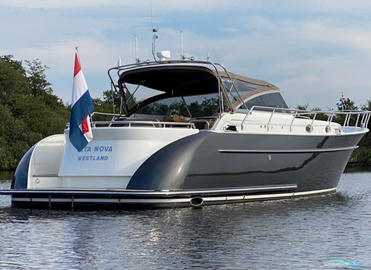 Vivante 43 Cabrio Cruiser