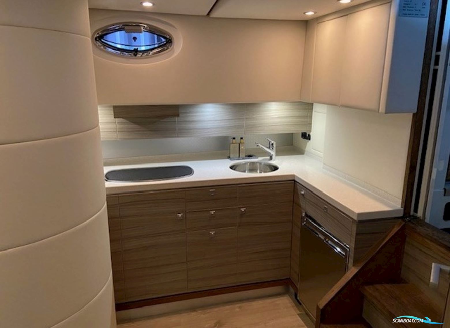 Vivante 43 Cabrio Cruiser