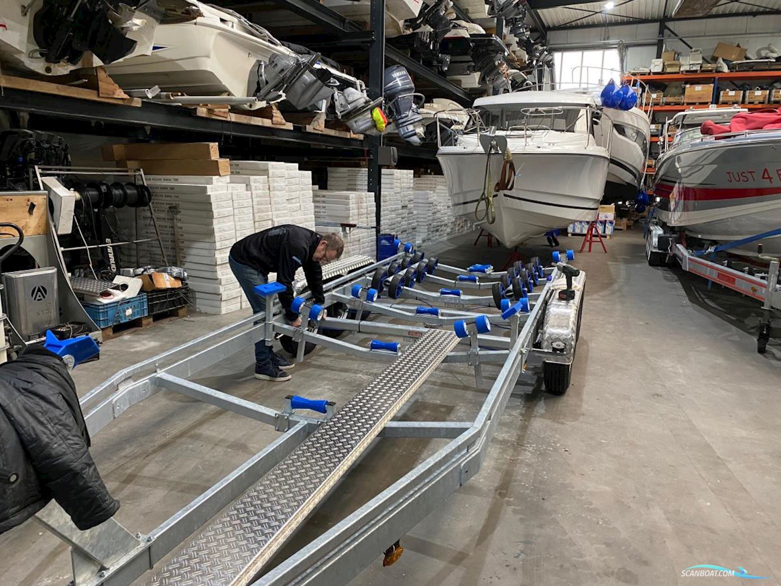 Vlemmix  Luxe 3-asser op 8.40m.