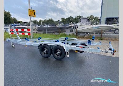 Vlemmix 2700 kg trailer 700 Motorbåt 2025, Holland