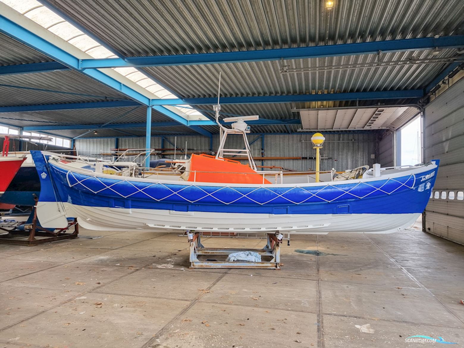 Voormalig Strand Reddingboot 10.32
