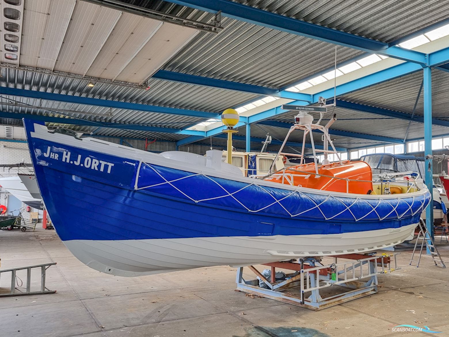 Voormalig Strand Reddingboot 10.32