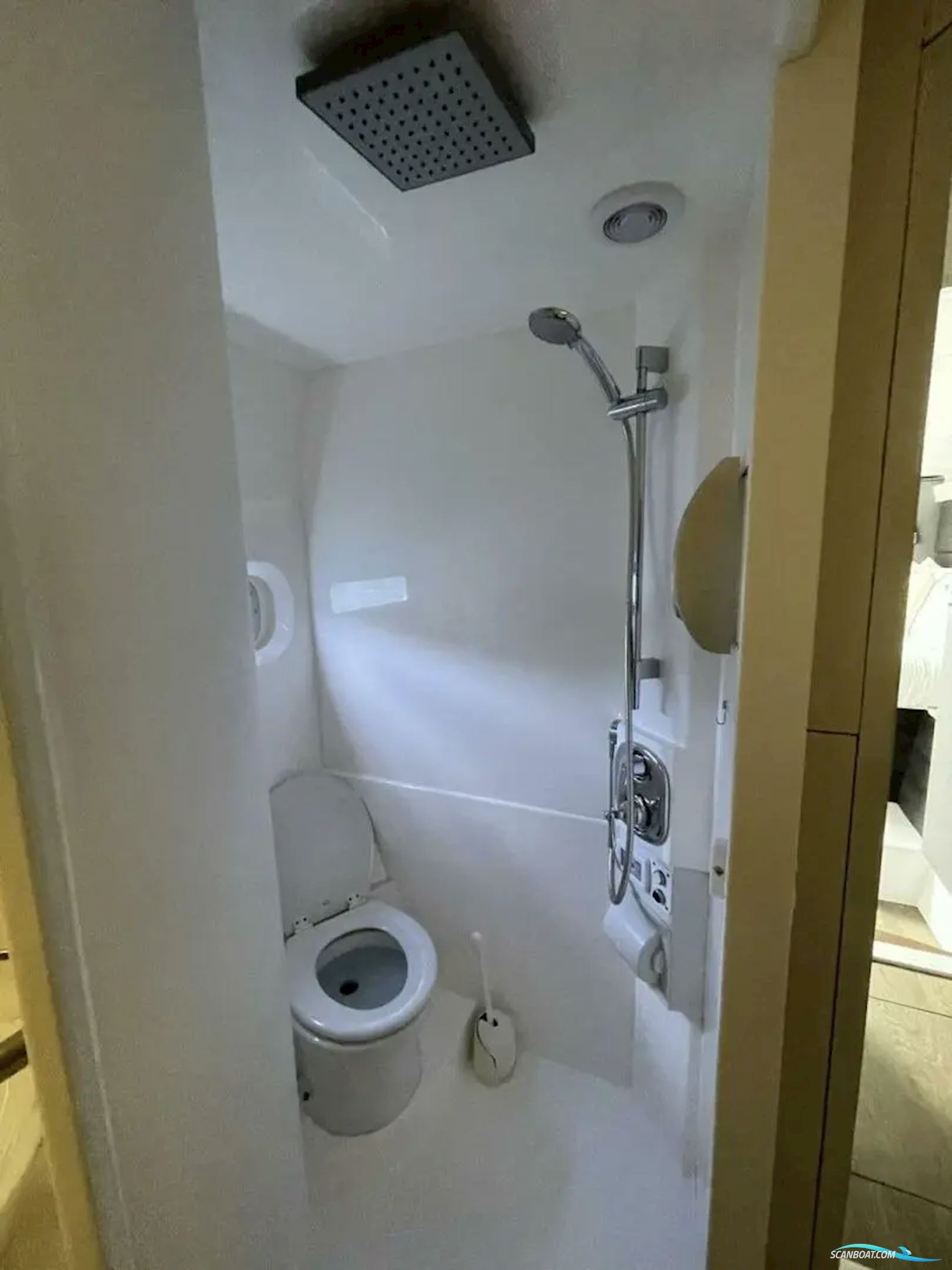 Voyage Yachts 650 Pc