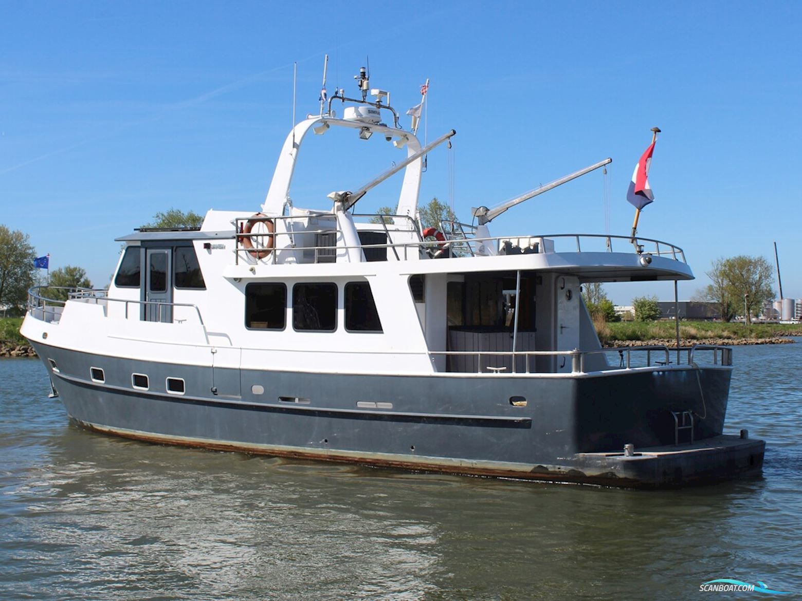 Vripack  Trawler 15.75
