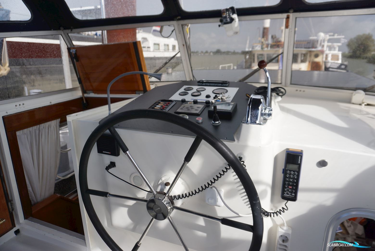 Vripack Spiegelkotter 11.50 AK Cabrio