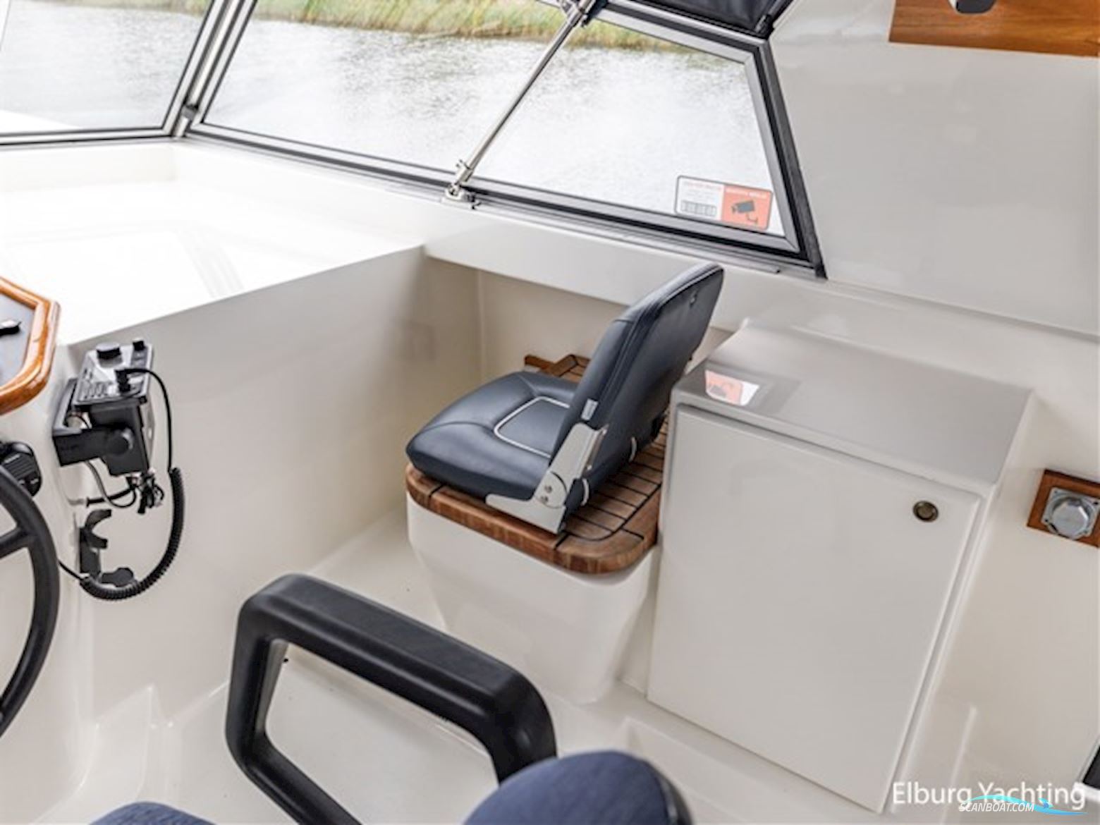 Vripack Spiegelkotter 14.50 - Stabilizers