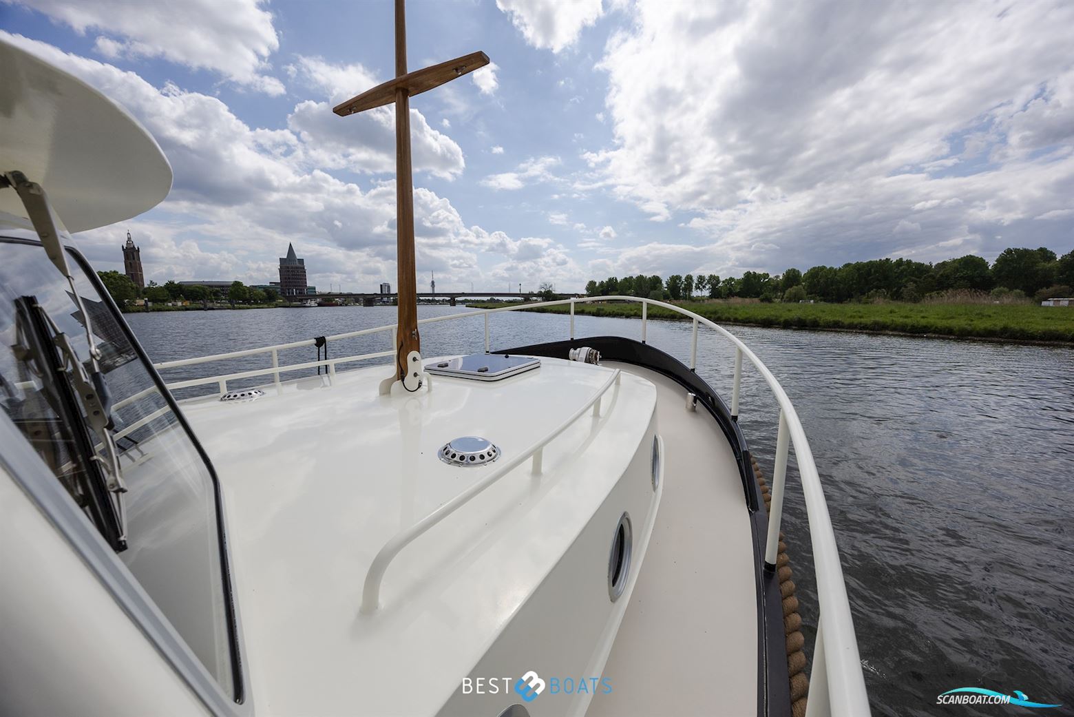 Vripak Yachting 965 OK