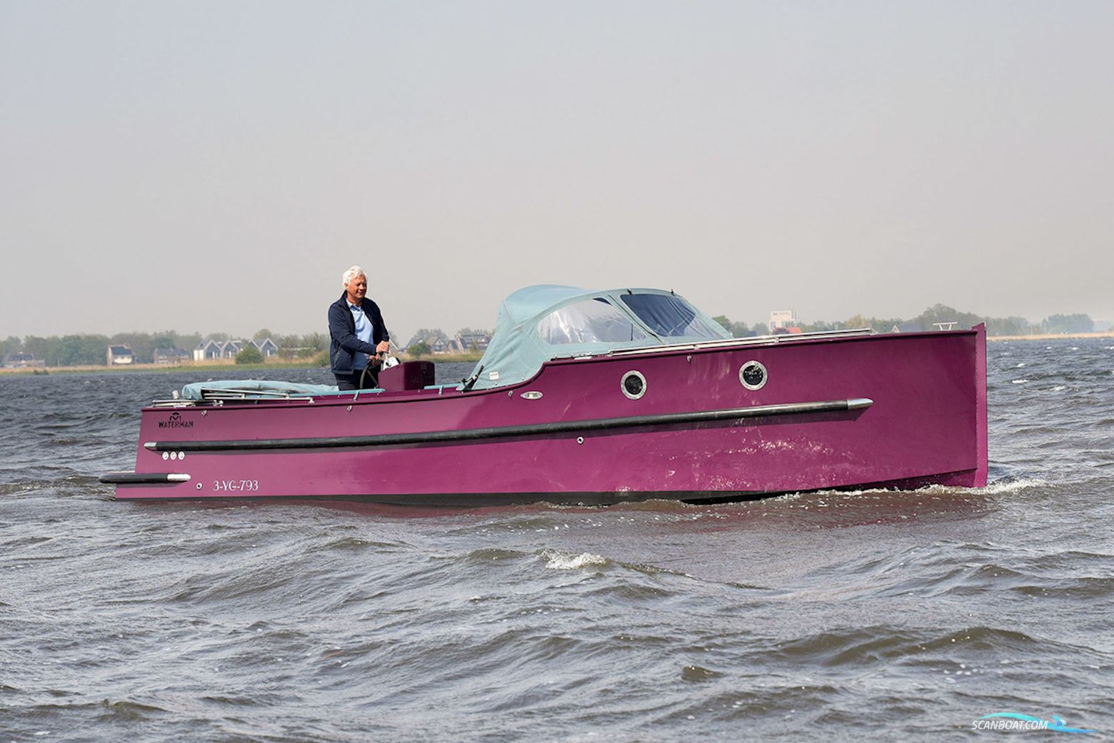 Waterman 8.0 Cabin