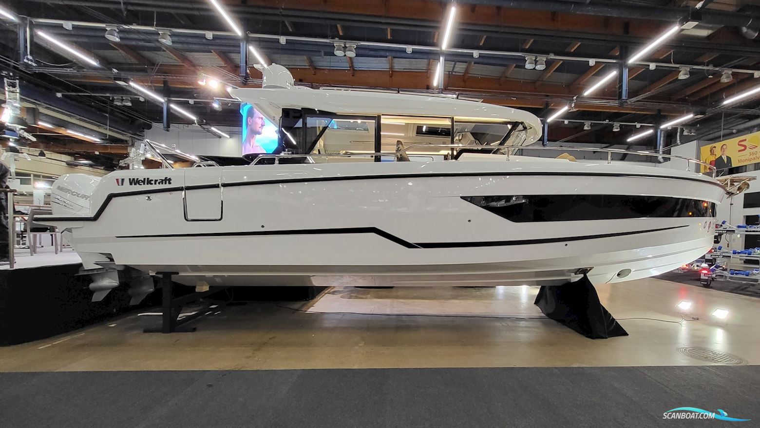 Wellcraft 355 Commuter Motorbåt 2023, med Mercury motor, Finland
