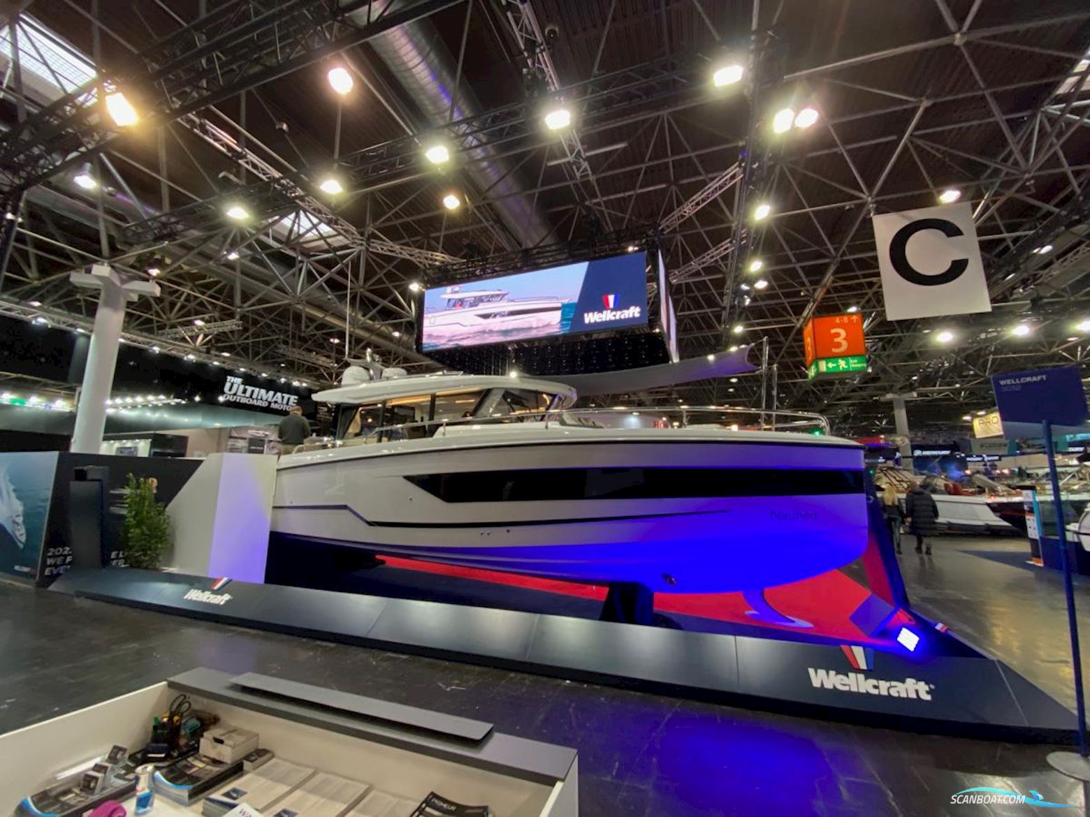 Wellcraft 355 Explorer