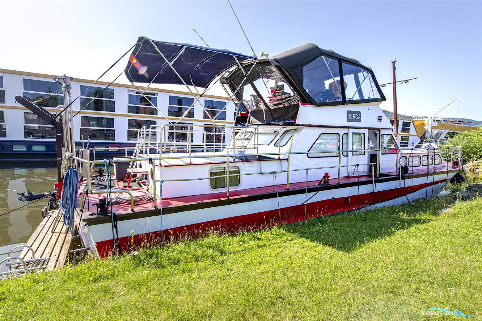 Werft Haßmersheim 15m Stahlmotoryacht