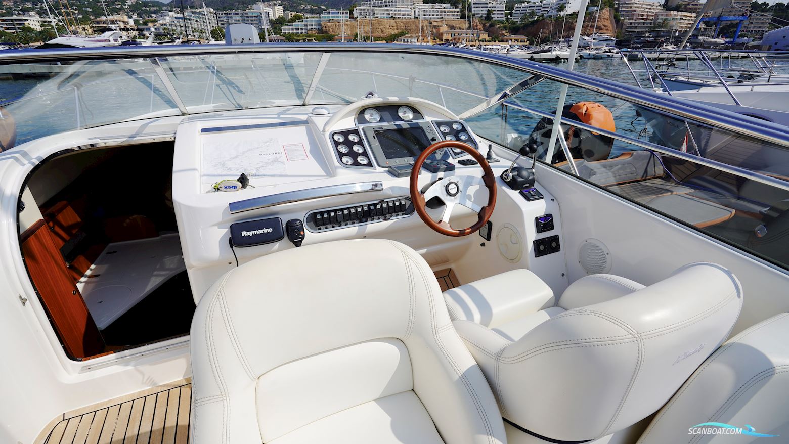 Windy 32 Grand Tornado