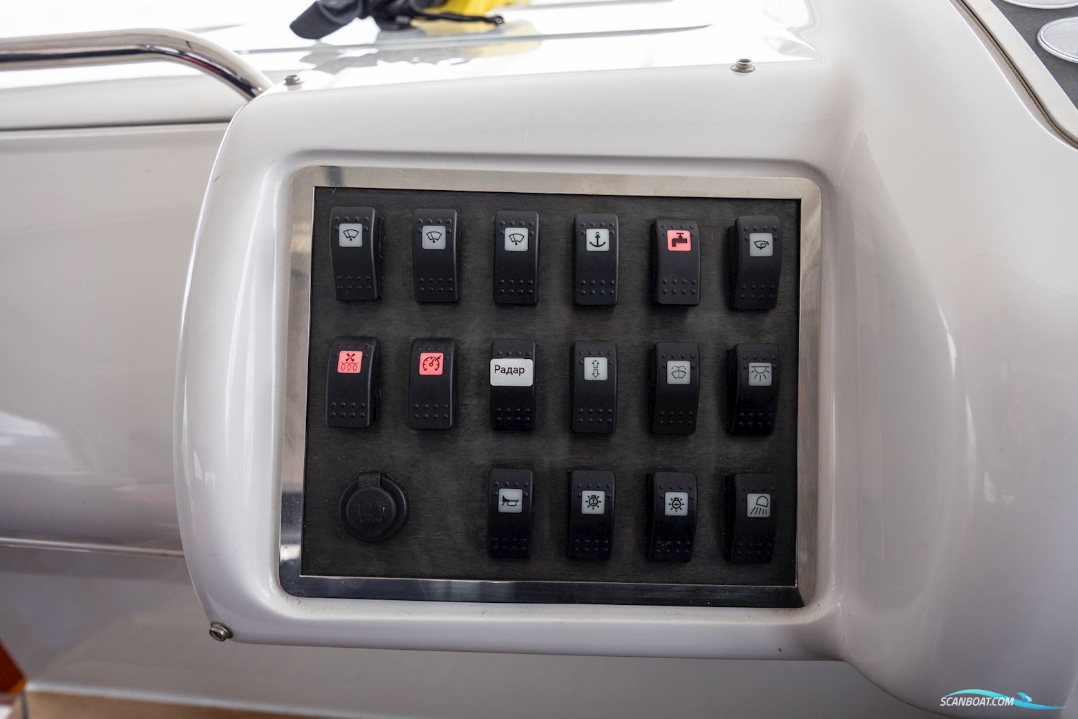 Windy 37 Grand Mistral HT (2008) | 410h | Twin Volvo Penta KAD300 | Immaculate Condition | One Owner