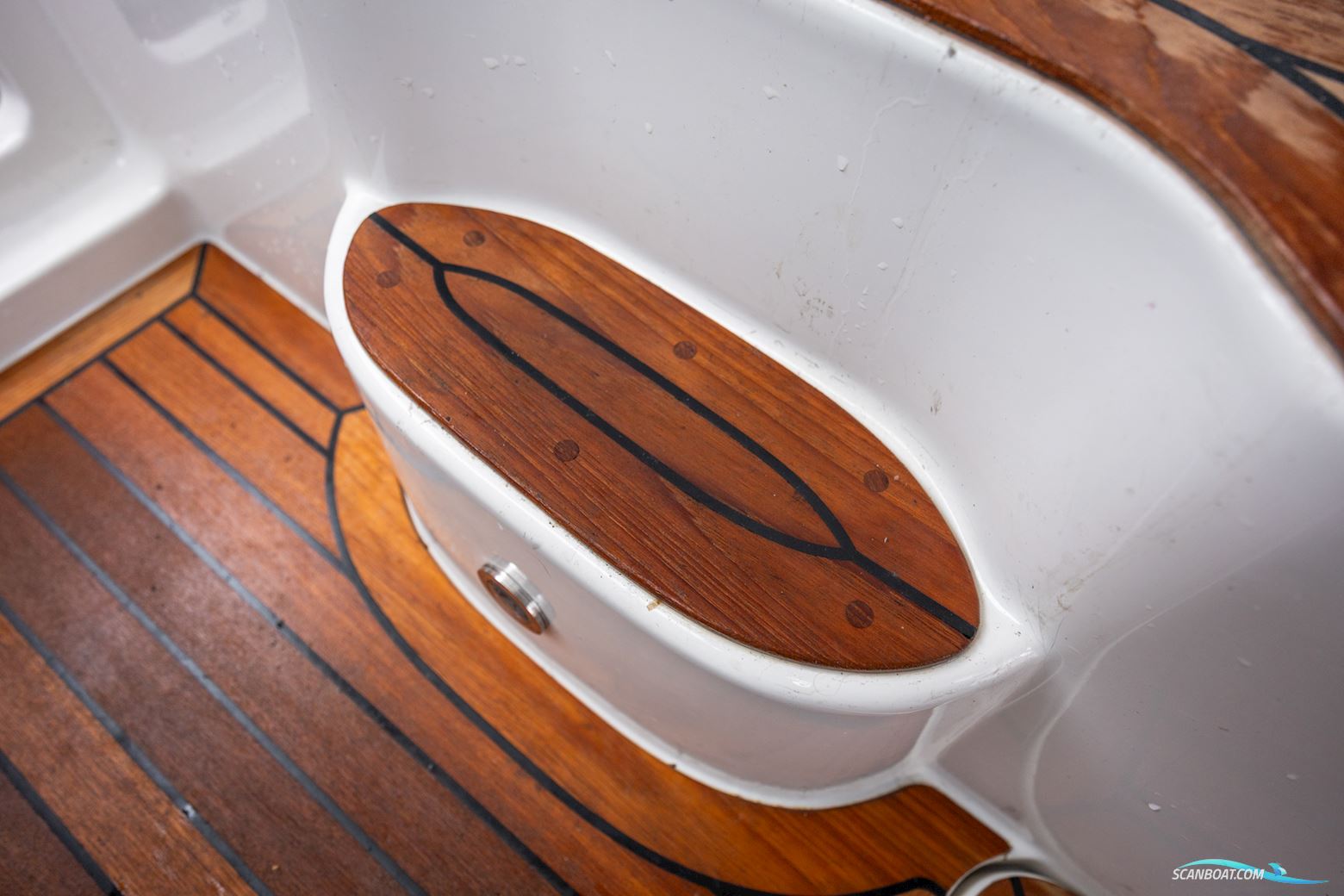 Windy 37 Grand Mistral HT (2008) | 410h | Twin Volvo Penta KAD300 | Immaculate Condition | One Owner