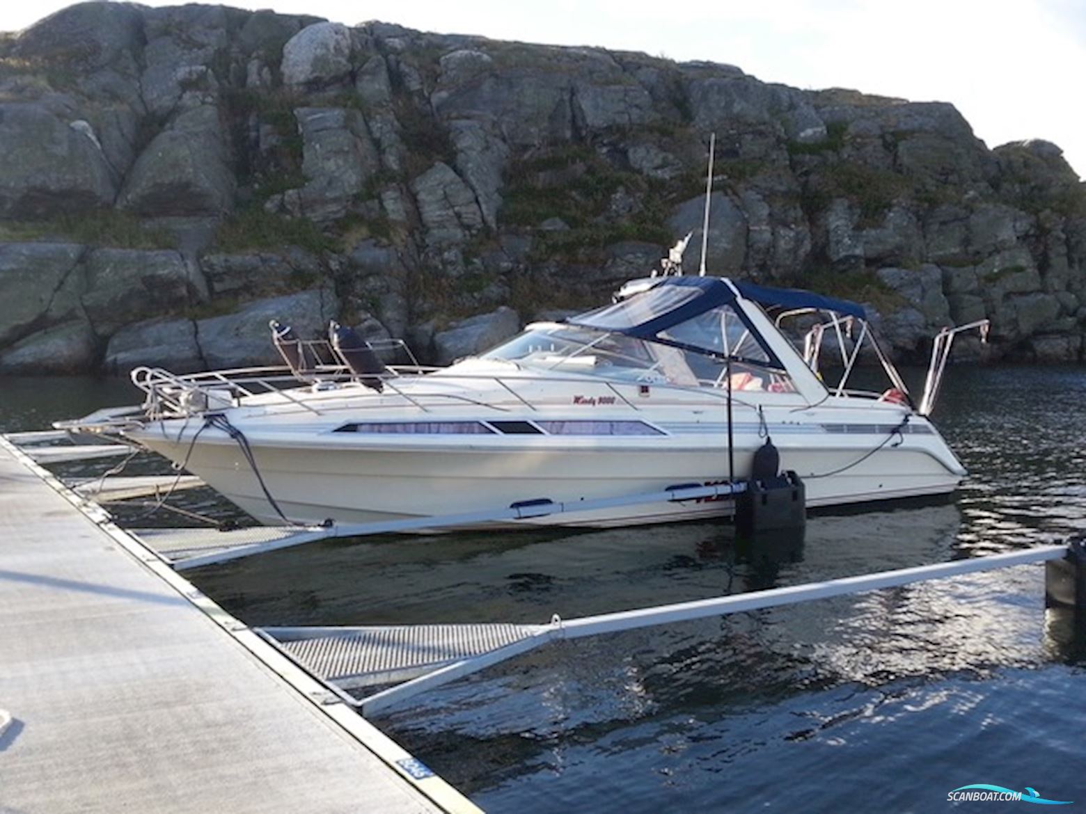 Windy 9000 Motorbåt 1991, med Volvo Penta motor, Sverige