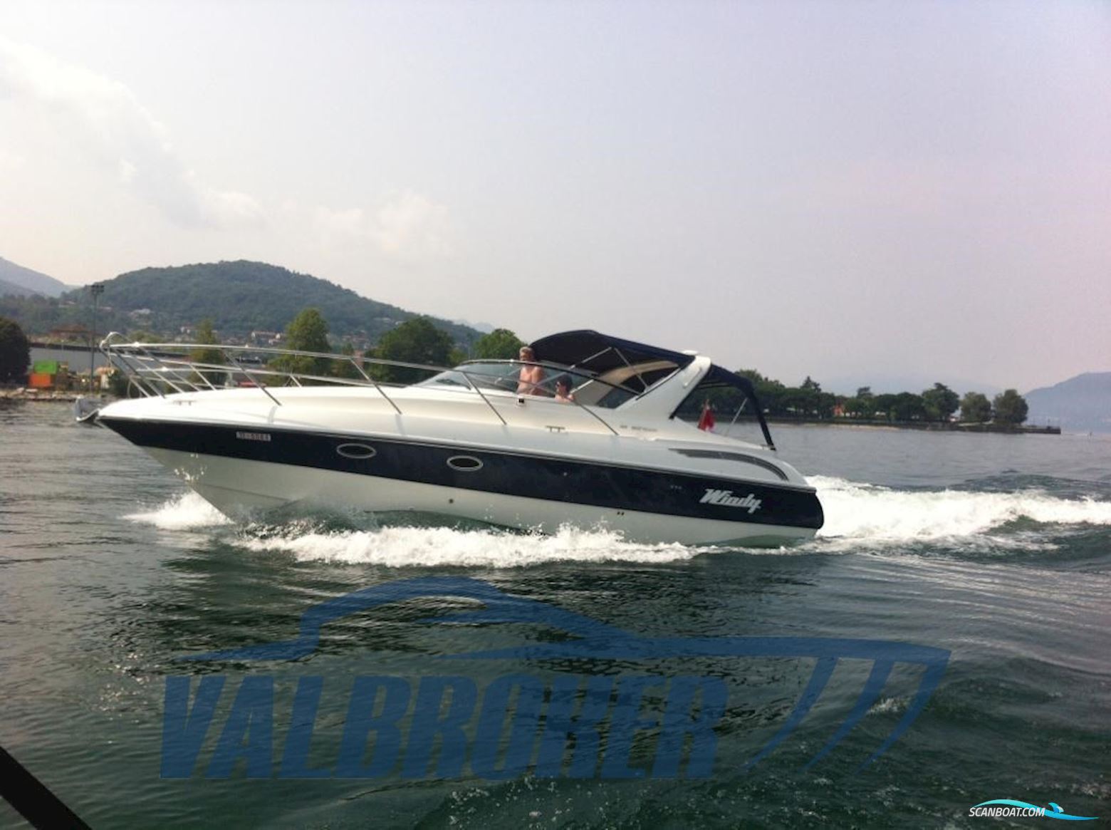 Windy Boats 33 Scirocco Motorbåt 2014, med Volvo Penta motor, Schweiz