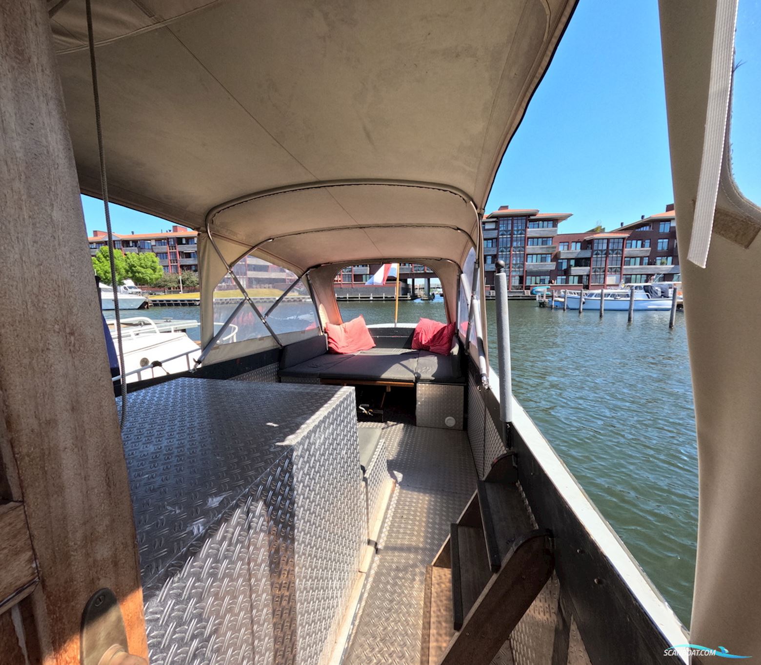 WSA vlet  Ex patrouille boot - Via Boatauction.com