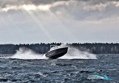 XO 240 RS Motorbåt 2014, med Evinrude 300 E-Tec motor, Estonia