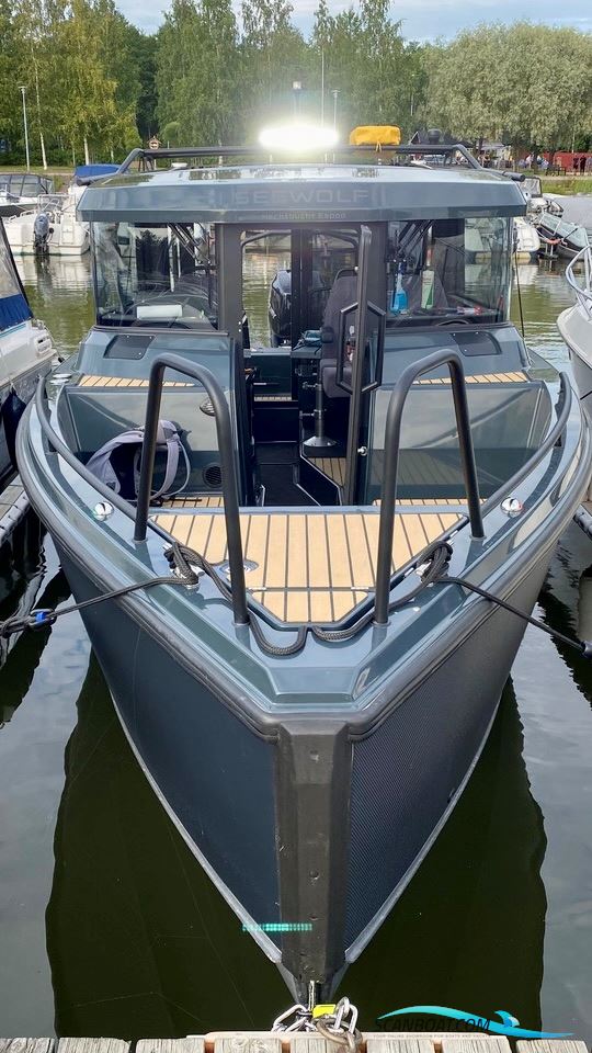 XO 260 Cabin (Explr 9)