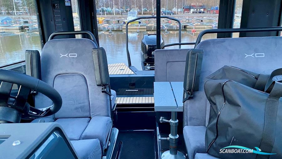 XO 260 Cabin (Explr 9)