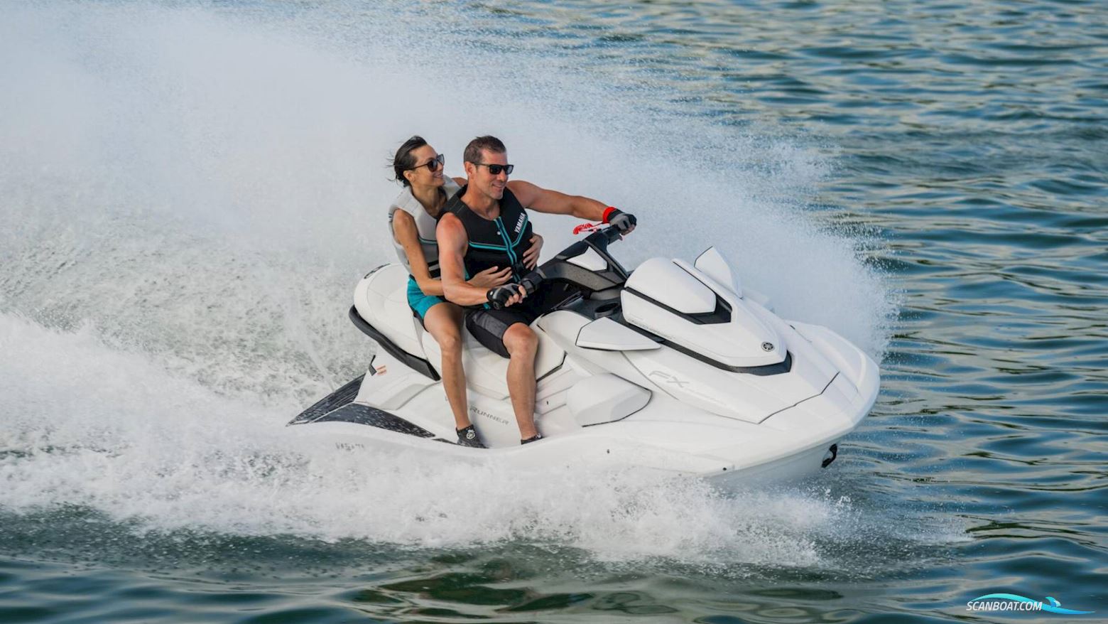 Yamaha FX Cruiser SVHO Motorbåt 2025, med 4-ventilet, 4-cylindret, 4-takts, Super Vortex High Output, DOHC motor, Danmark
